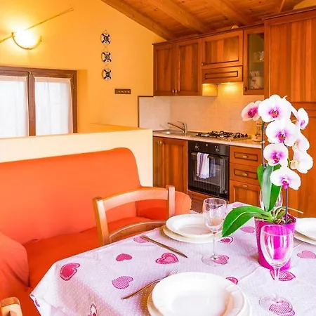 Prázdninový dům Rustico Di Pianello Naturstein-ferienhaus Am *